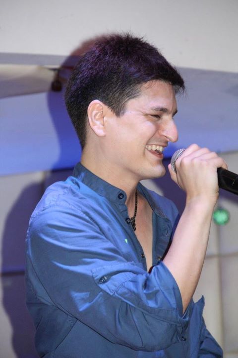 Kuya Manzano Singer